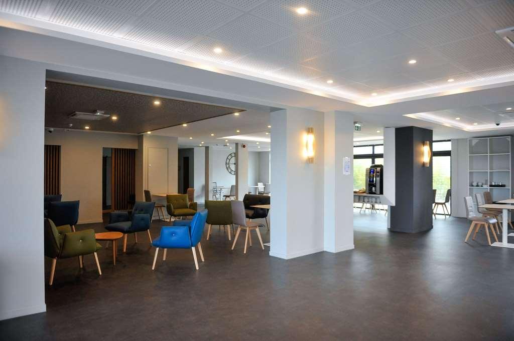 Brit Hotel Confort Saint-Dizier Restauracja zdjęcie