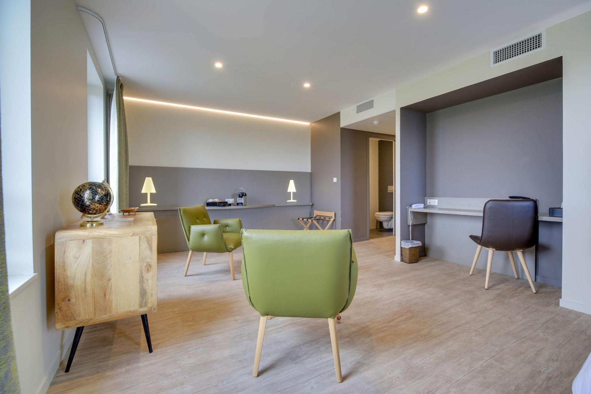 Brit Hotel Confort Saint-Dizier Zewnętrze zdjęcie