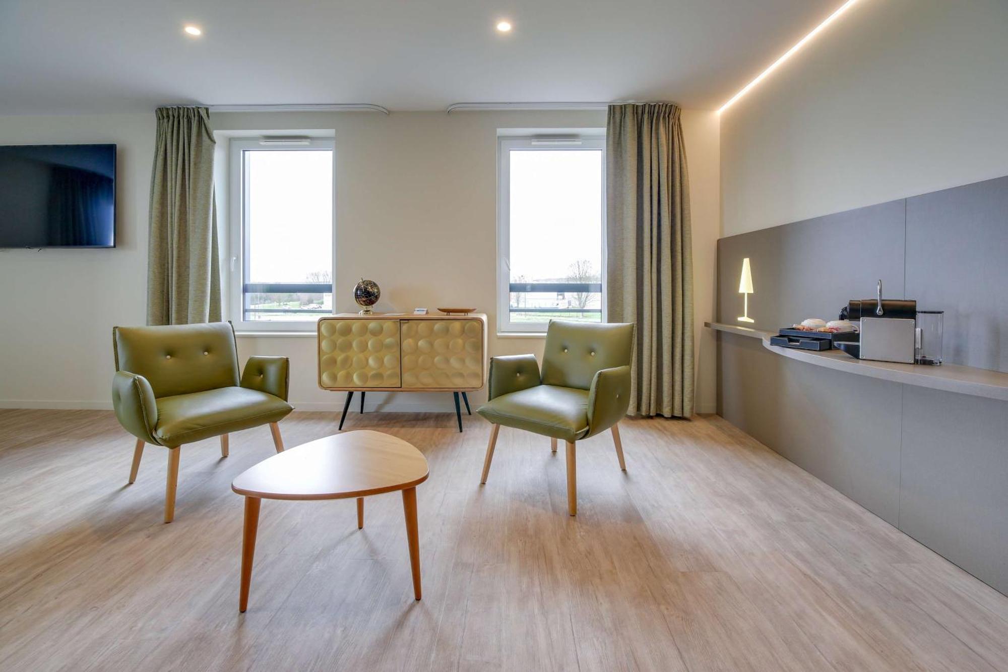 Brit Hotel Confort Saint-Dizier Zewnętrze zdjęcie