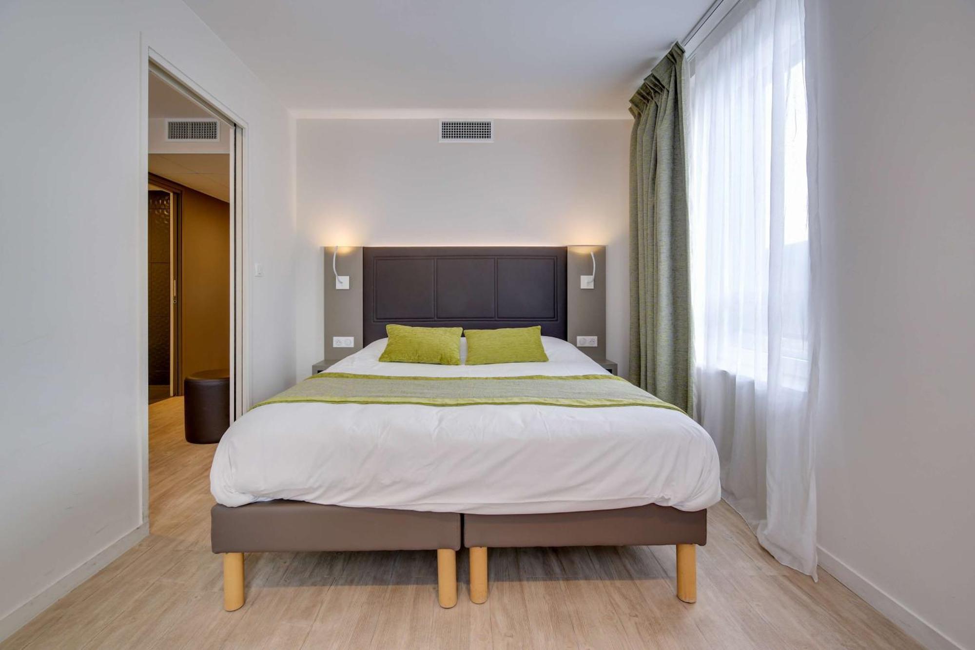 Brit Hotel Confort Saint-Dizier Zewnętrze zdjęcie