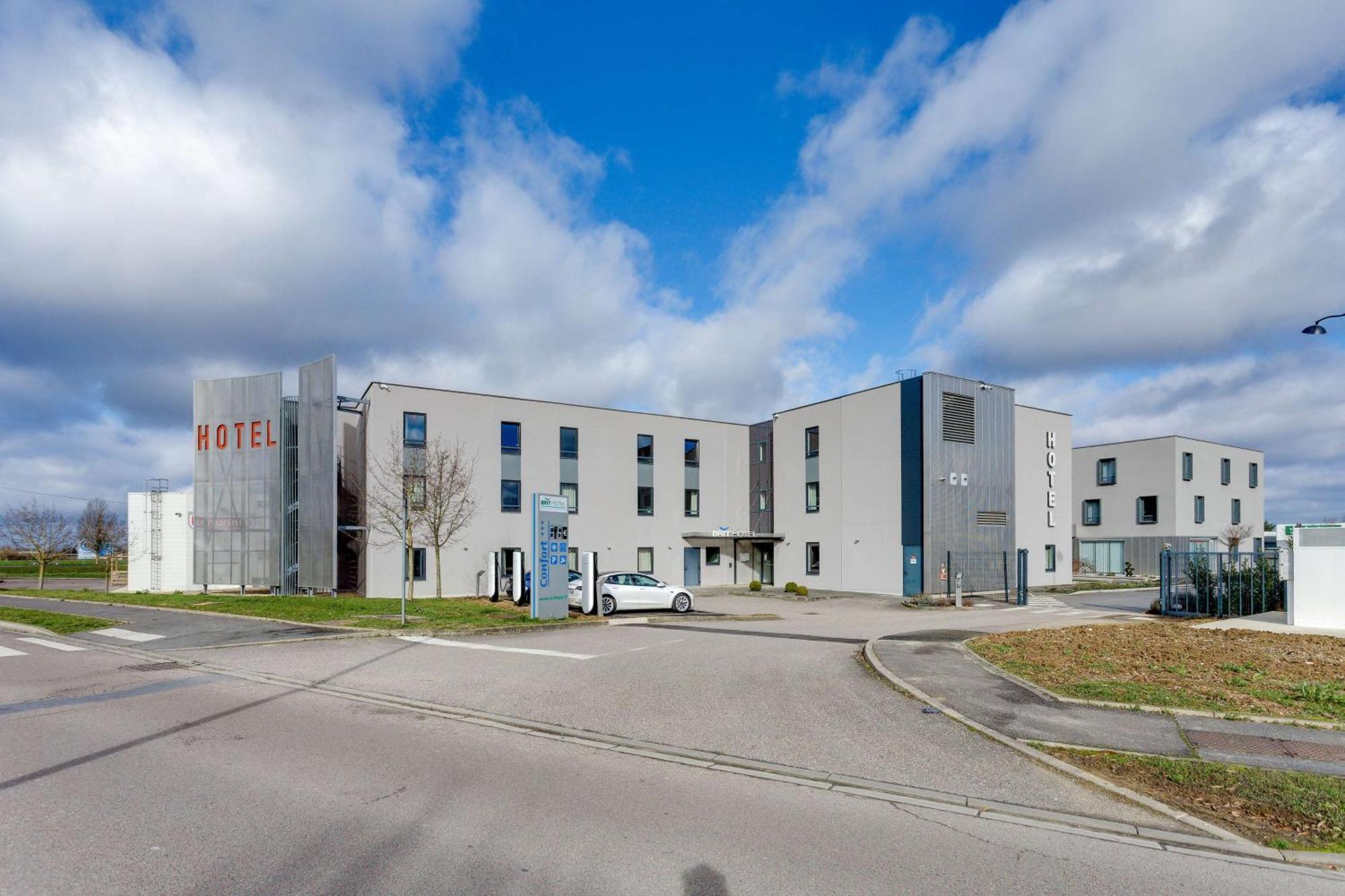 Brit Hotel Confort Saint-Dizier Zewnętrze zdjęcie