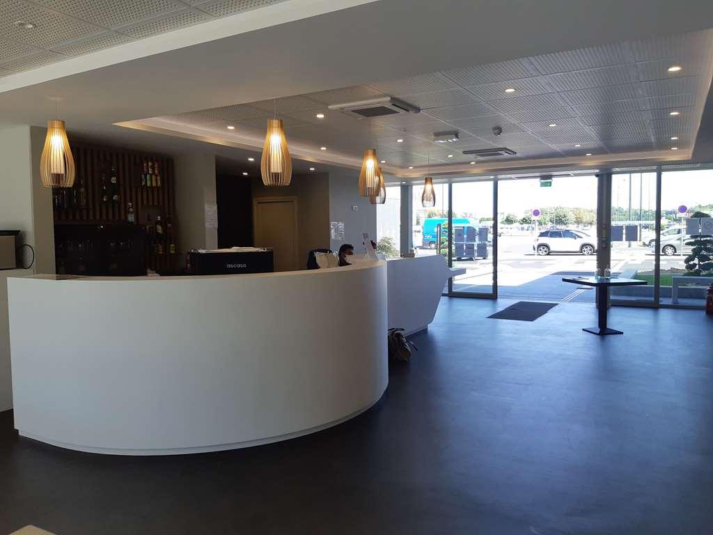 Brit Hotel Confort Saint-Dizier Wnętrze zdjęcie